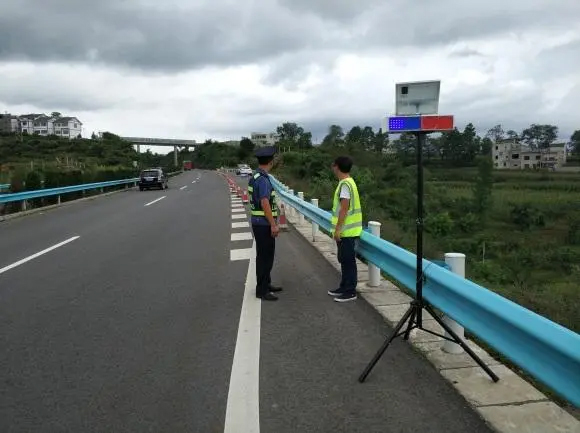 北京高速公路钢护栏