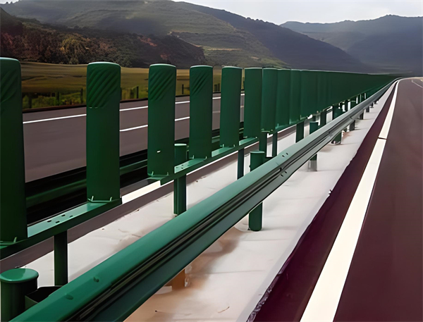 北京三波护栏板在高速公路的应用
